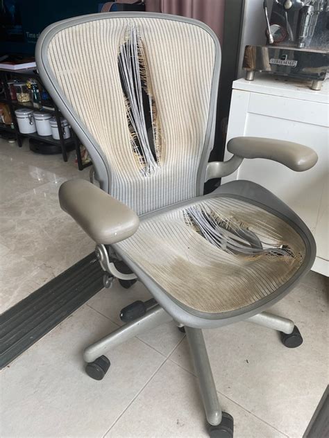 herman miller aeron mesh problems